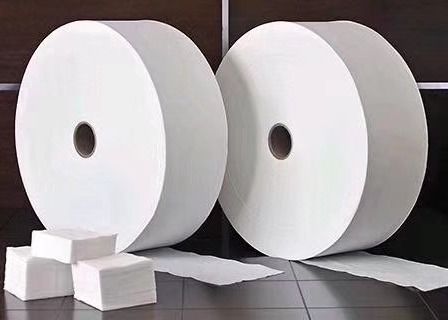 Parafuso material PP da máscara quente da maquinaria de JWELL o único derrete a linha de produção não tecida fundida