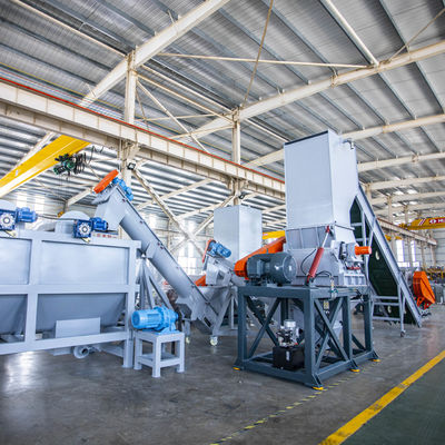 O ANIMAL DE ESTIMAÇÃO do CE 2000kg/H de JWELL engarrafa o esmagamento da máquina de lavar com coleção de sopro
